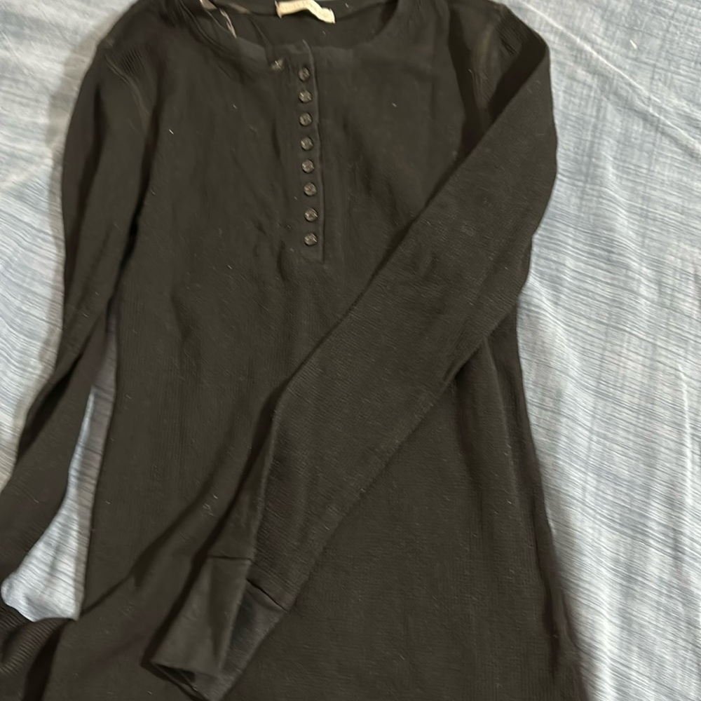 Black shirt